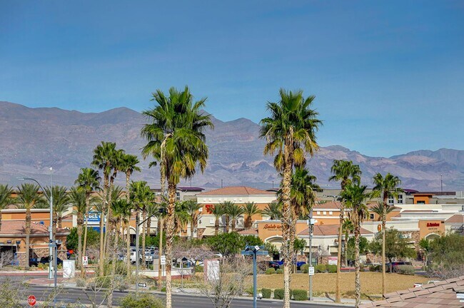 Building Photo - LOCATION! LOCATION! LOCATION! Move-in ready 2-bedroom condo in Centennial Hills!