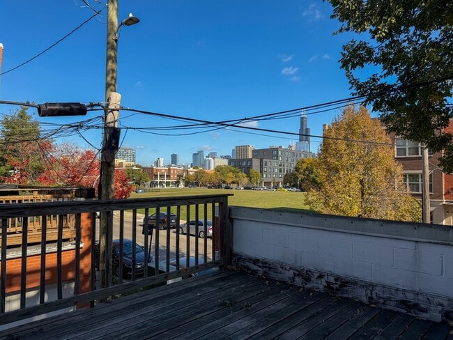 Building Photo - 1300 W Grenshaw St