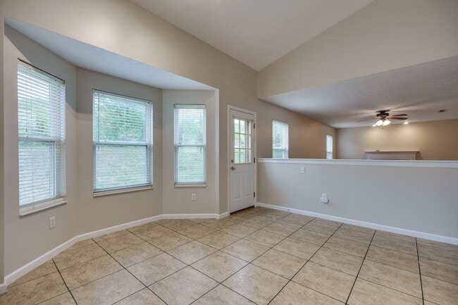 Building Photo - 3602 Winterwood Dr