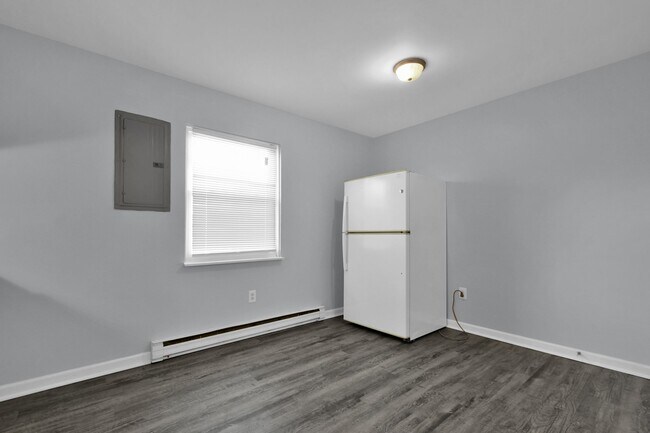 Building Photo - 2583 Red Rock Blvd