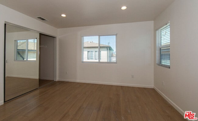 Building Photo - 7834 Flight Ave