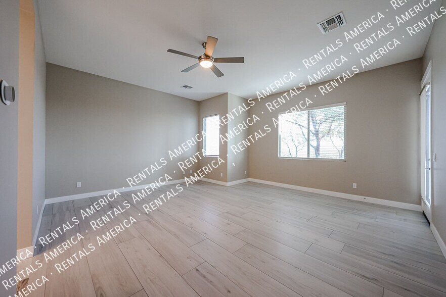 Building Photo - 31121 N 136th Wy