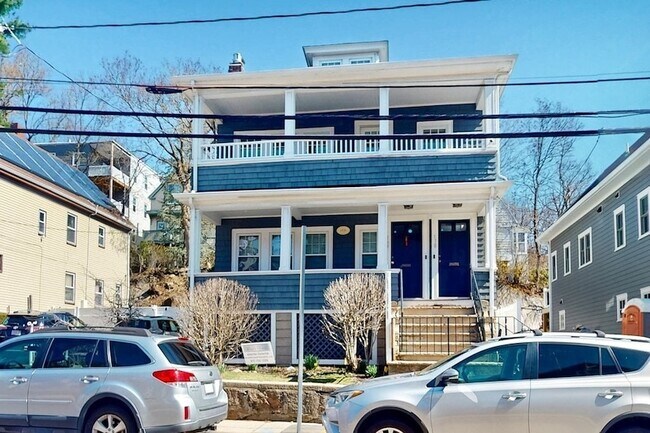 Building Photo - 170 Savin Hill Ave