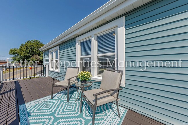 Building Photo - Coming Soon Beautiful 3 Bedroom Home with ...
