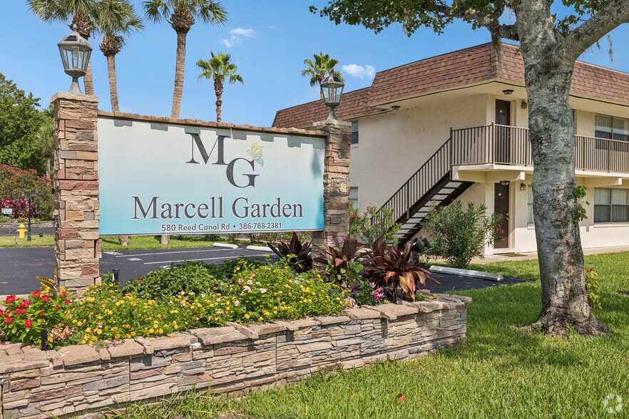 Marcell Garden - Marcell Gardens