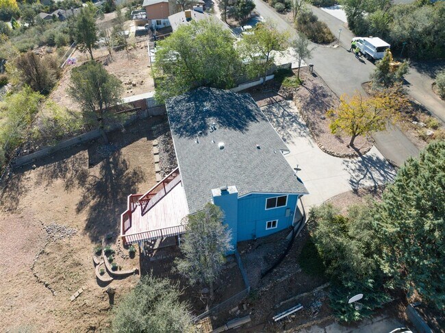 Building Photo - 4 bedroom 2 bathroom home for rent in Prescott