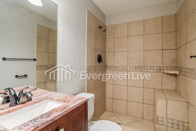 Building Photo - 311 Franklin Dr