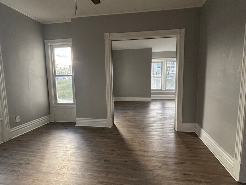 Building Photo - 175 Columbia St