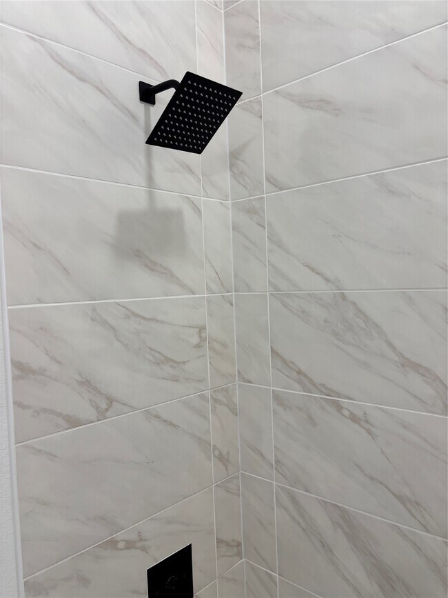 Building Photo - 9711 Pelsey St