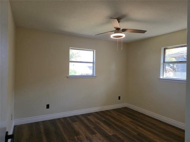 Building Photo - 2021 Aliso Rd