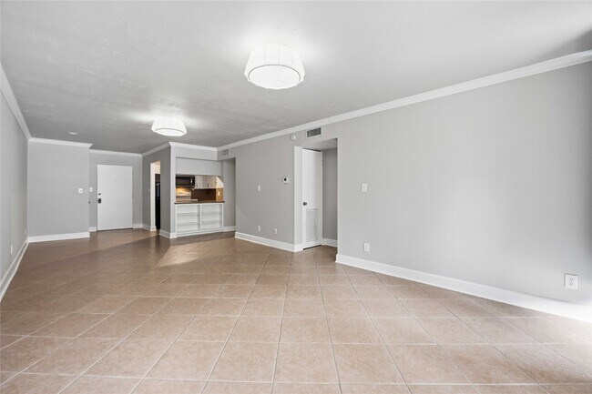 Building Photo - 5353 Institute Ln