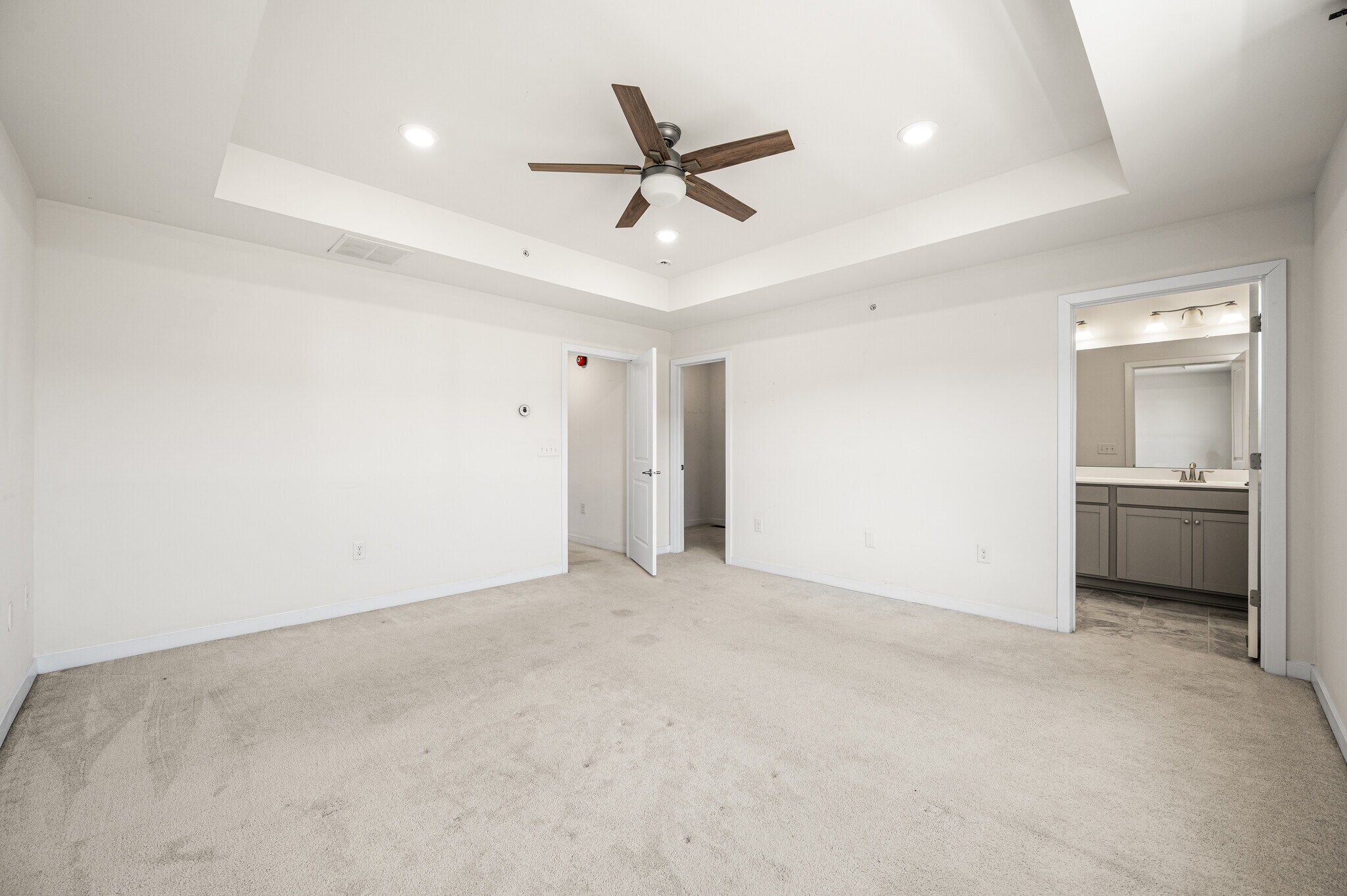 Building Photo - 1857 Boulder Dr