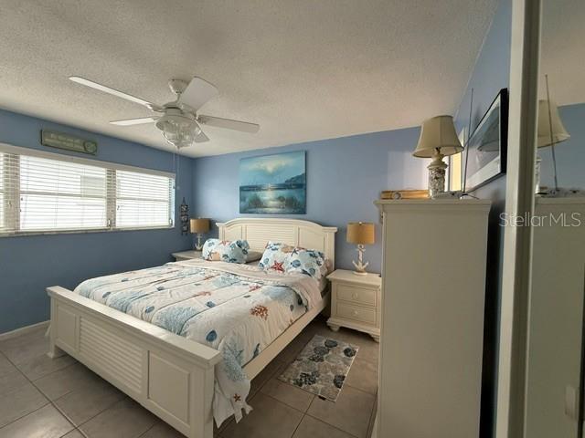 Building Photo - 241 Skiff Point