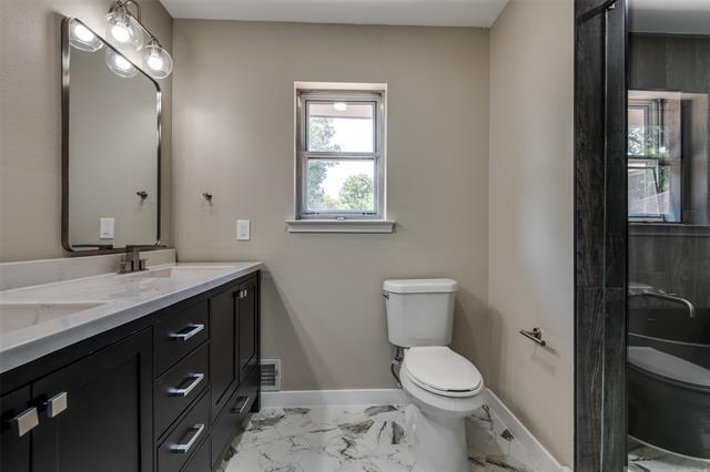 Building Photo - 10908 Colbert Way