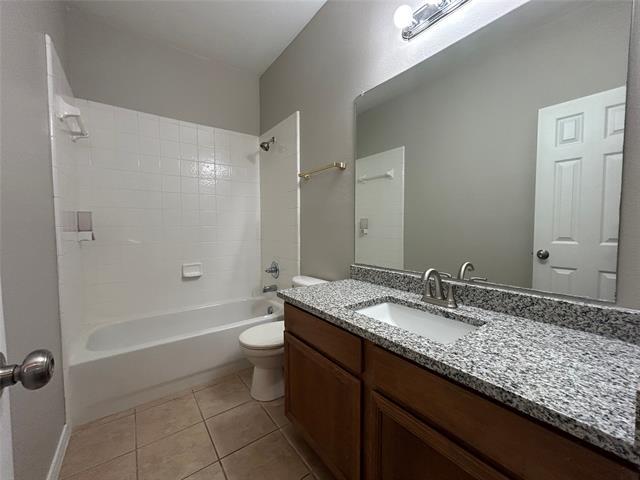 Building Photo - 4215 Glen Garden Dr