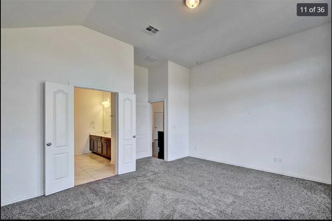 Building Photo - 349 Vista Portola Loop