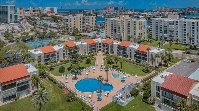 Building Photo - 800 S Gulfview Blvd