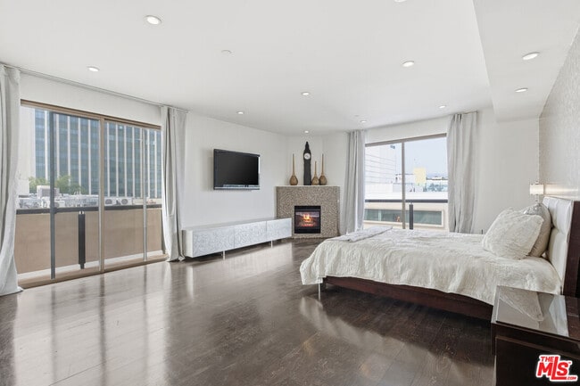 Building Photo - 121 Canon Dr