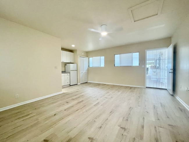 Building Photo - 6741 Hawaii Kai Dr