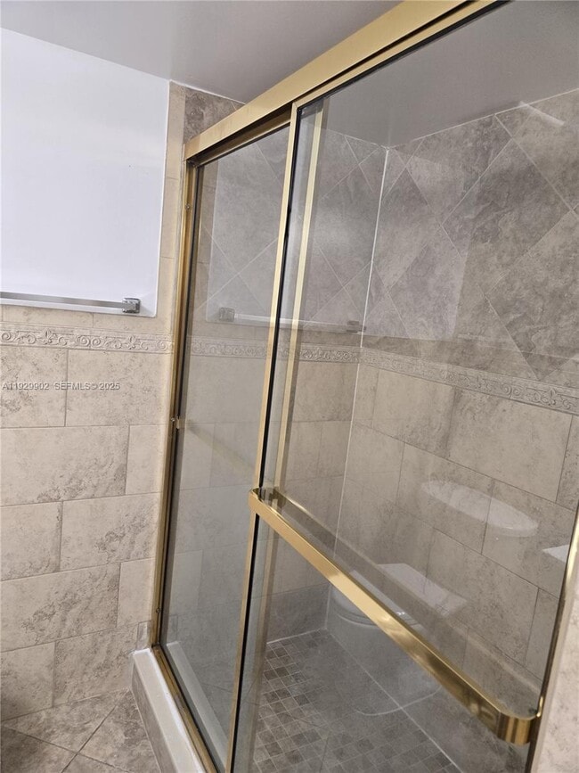 Building Photo - 8054 SW 150th Ave