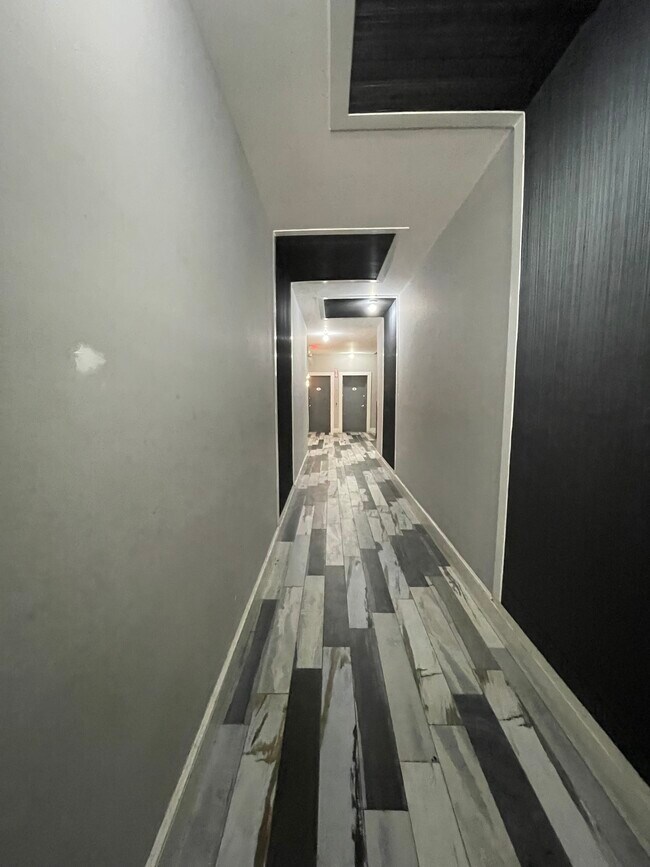 449 Mt Prospect 45 - 439 Mount Prospect Ave