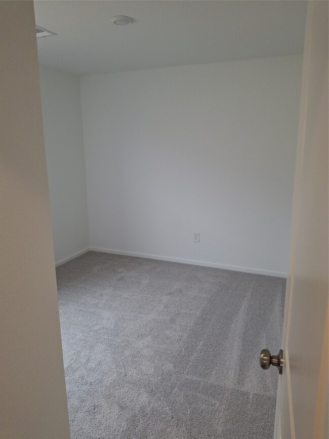 Building Photo - 16126 Rustic Prairie Dr