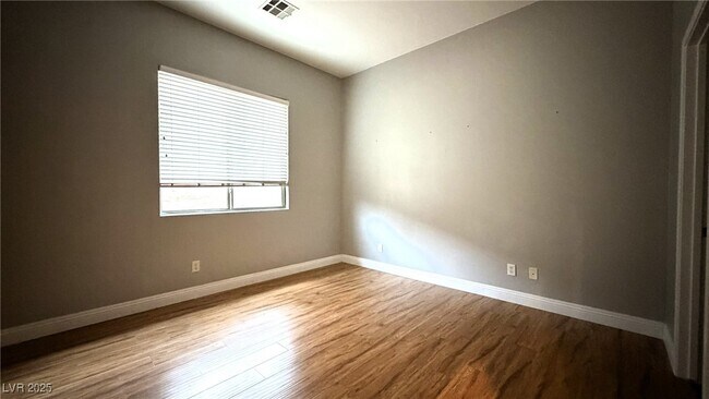 Building Photo - 29 Brandermill Dr