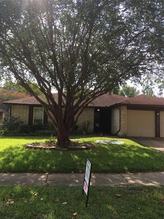 Primary Photo - 3702 Kingston Vale Dr