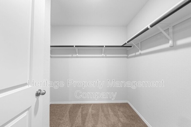 Building Photo - 4522 Meerkat Dr