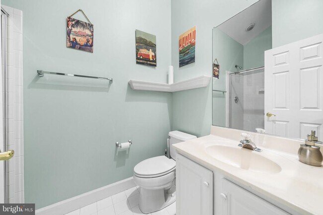 Building Photo - 4620 Knight Pl