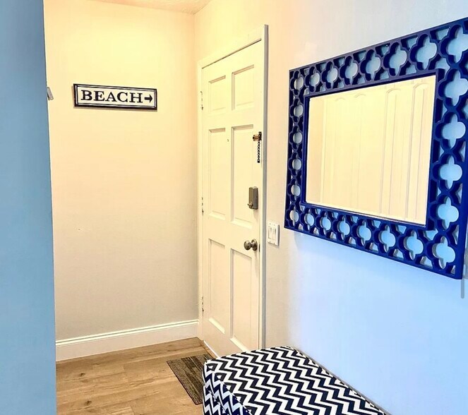 Building Photo - 3575 Gulf Blvd