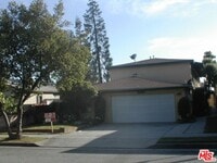 Building Photo - 1432 Stanford St