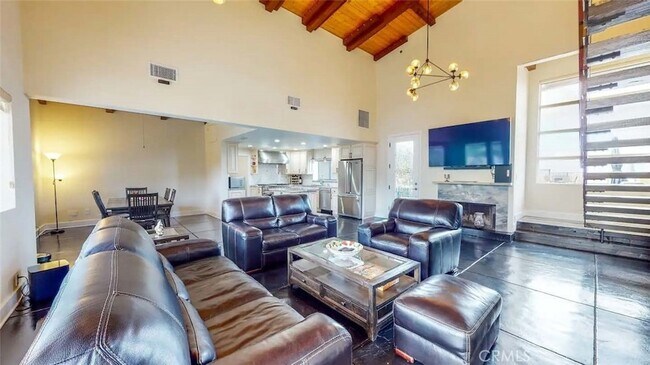 Building Photo - 7300 Santa Susana Pass Rd