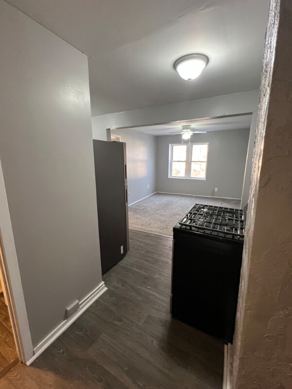 Building Photo - 2345 2nd Ave