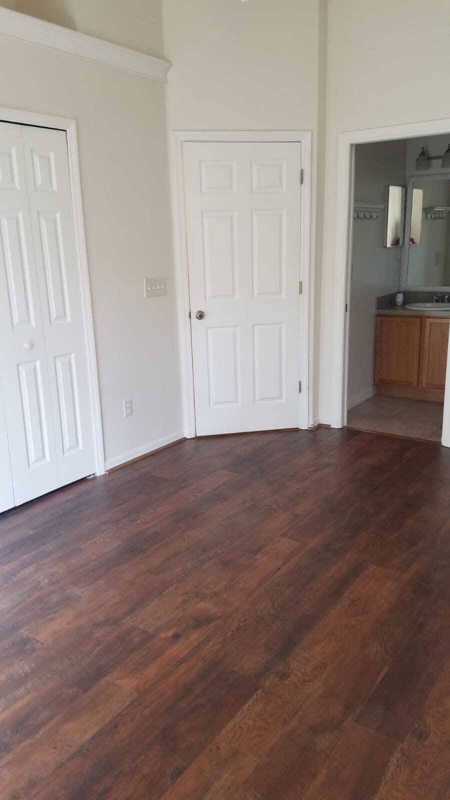 Building Photo - 2306 S Bumby Ave