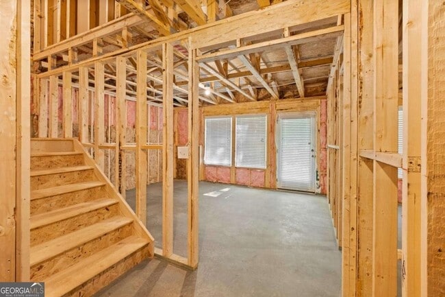 Building Photo - 1139 Lookout Ave NW