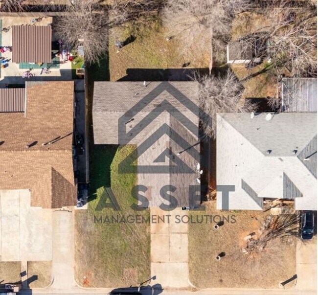 Building Photo - 4613 Cinderella Dr