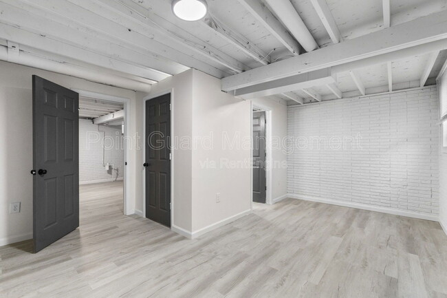 Building Photo - 1812 S Cleveland Ave