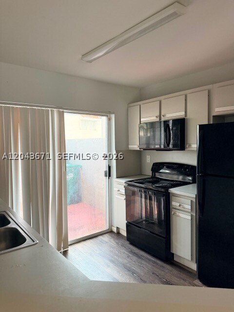 Building Photo - 6256 SW 129th Ave