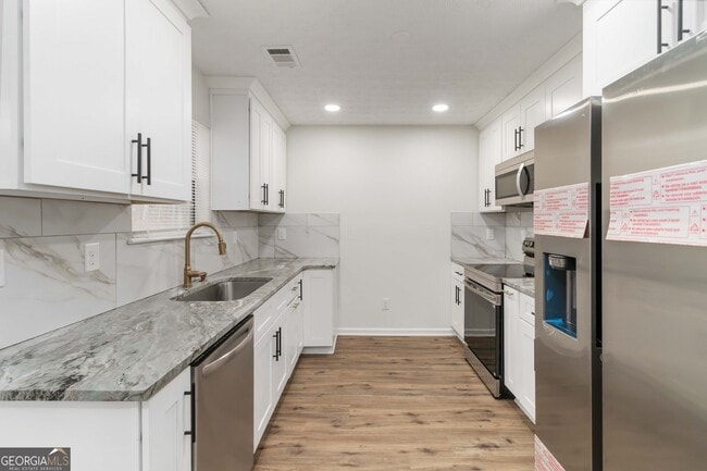 Building Photo - 7189 Sweet Gum Ct