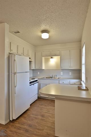 Building Photo - 207 Taylor St