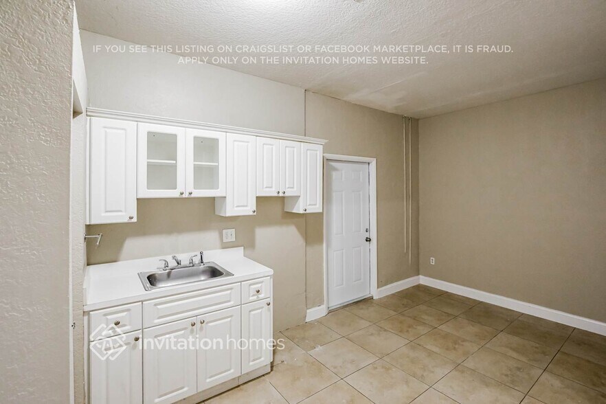 Building Photo - 9081 NW 148th St