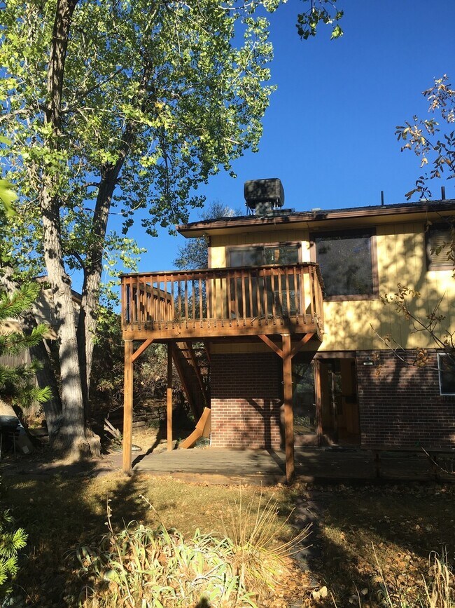 Building Photo - Lovely S. Boulder 5BD House on Open Space - Available June 1st!