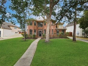 Building Photo - 2546 Acadiana Ln