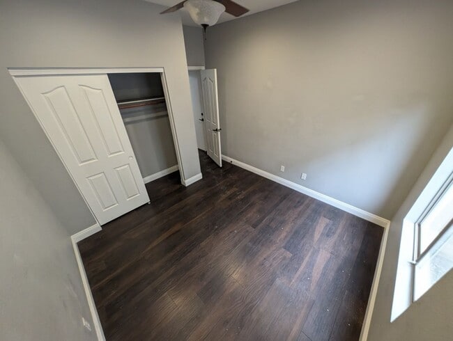 Building Photo - 10465 Warwick Falls Ct