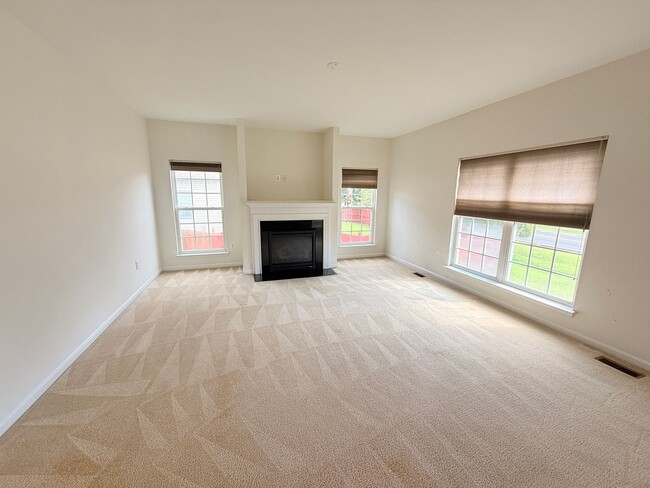 Building Photo - 3 Brushy Creek Cir