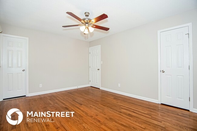 Building Photo - 1605 Rolling Meadow Ln