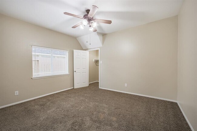 Building Photo - 15810 Cypress Hall Dr
