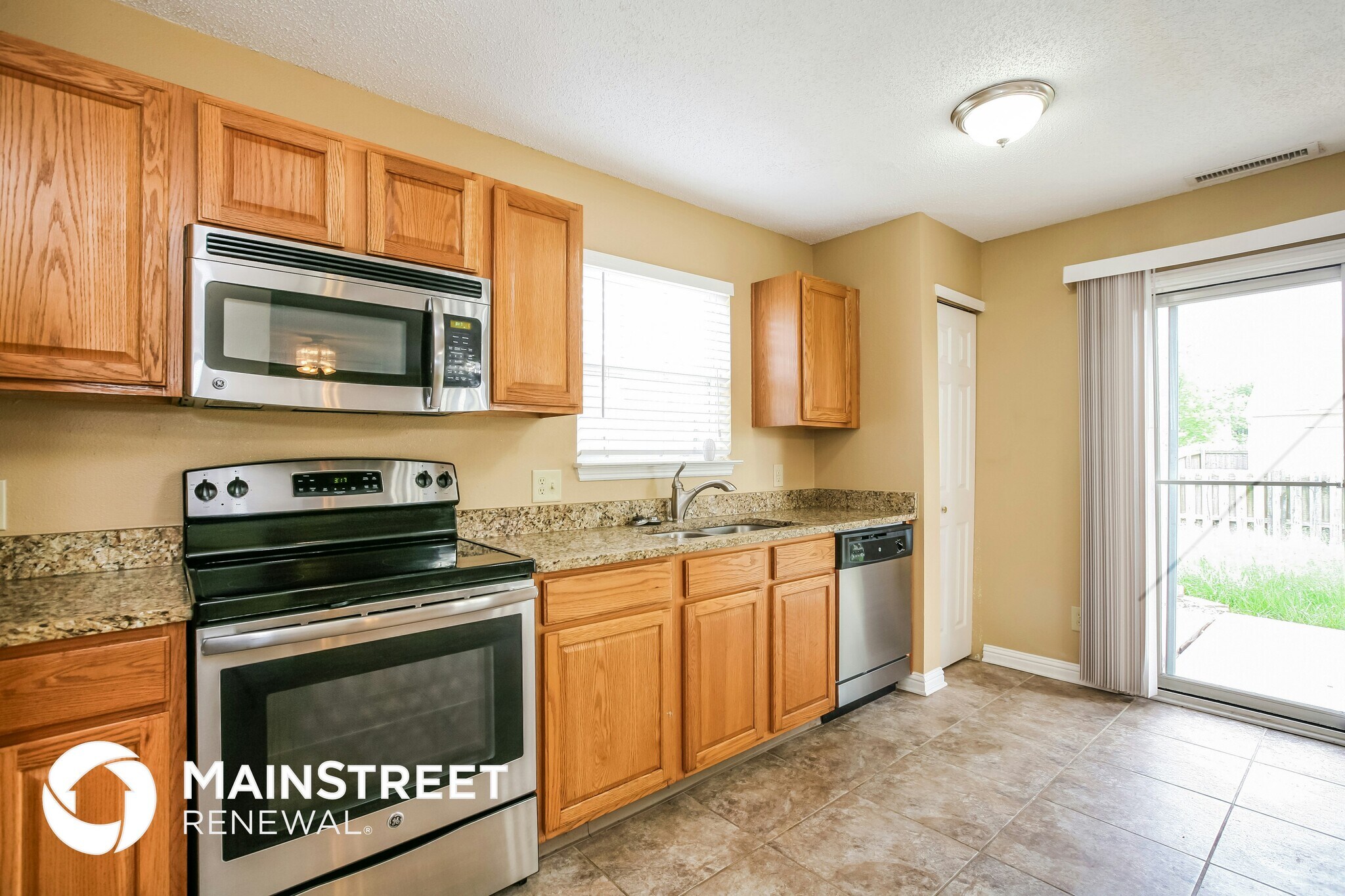 Building Photo - 13137 N Etna Green Dr