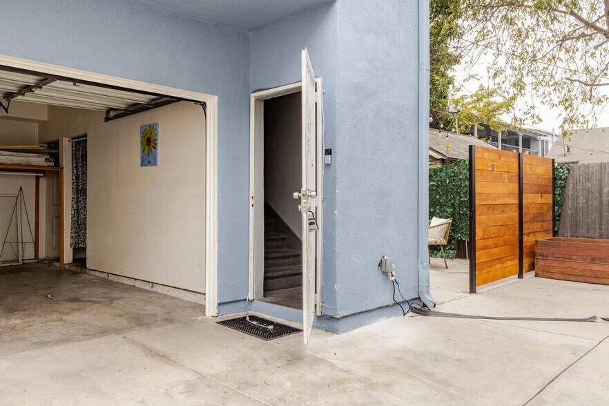 Building Photo - 4218 Dalton Ave